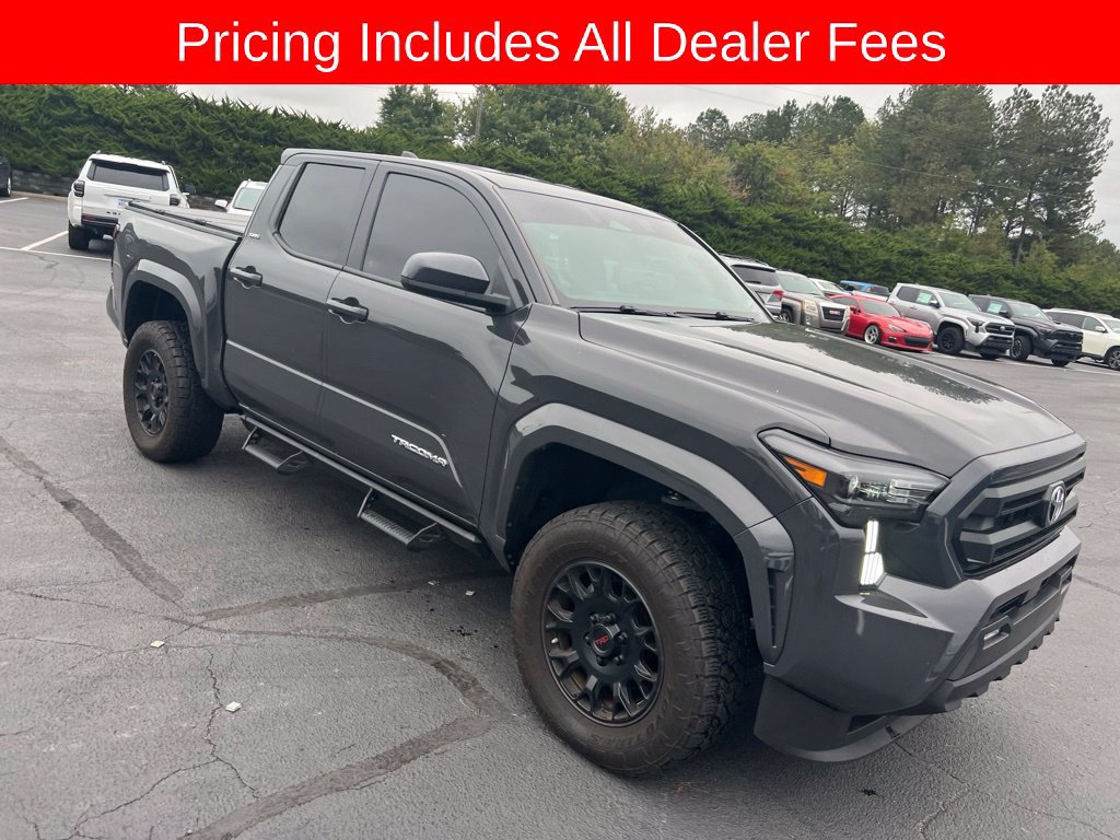 Used 2025 Toyota Tacoma SR5 AWD/4WD image 15