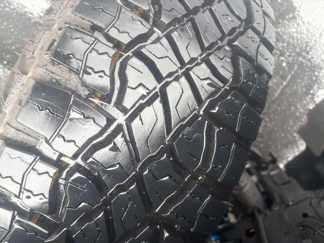 Used 2026 Chevrolet Colorado ZR2 w/ Technology Package image 9