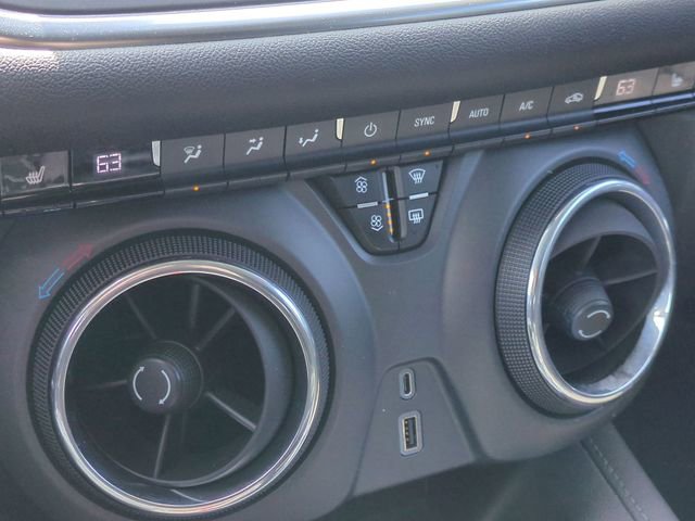 Used 2019 Chevrolet Blazer LT image 24