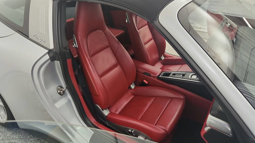 Used 2015 Porsche 911 Targa 4S AWD/4WD image 30
