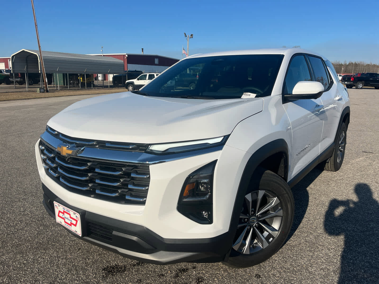 New 2026 Chevrolet Equinox LT w/ Safety and Technology Package image 2