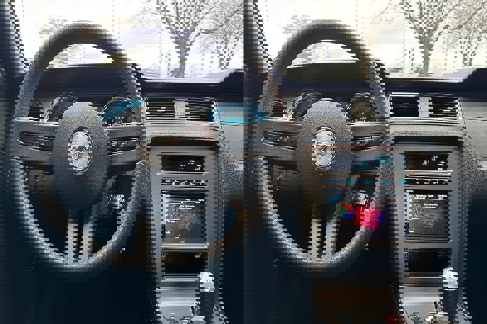 Used 2010 Ford Mustang GT image 14