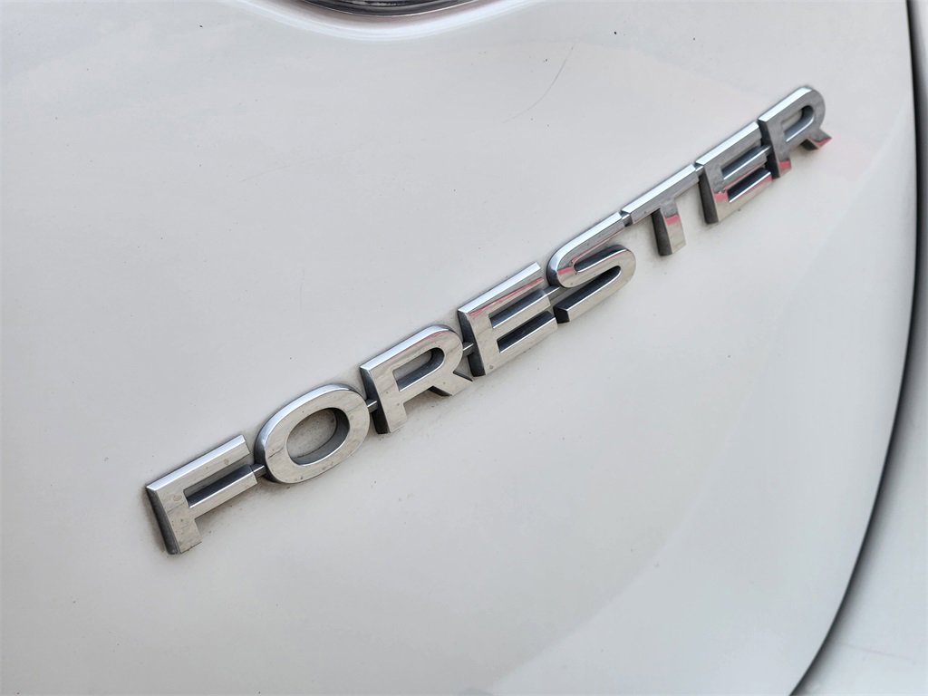 Used 2020 Subaru Forester Premium image 8