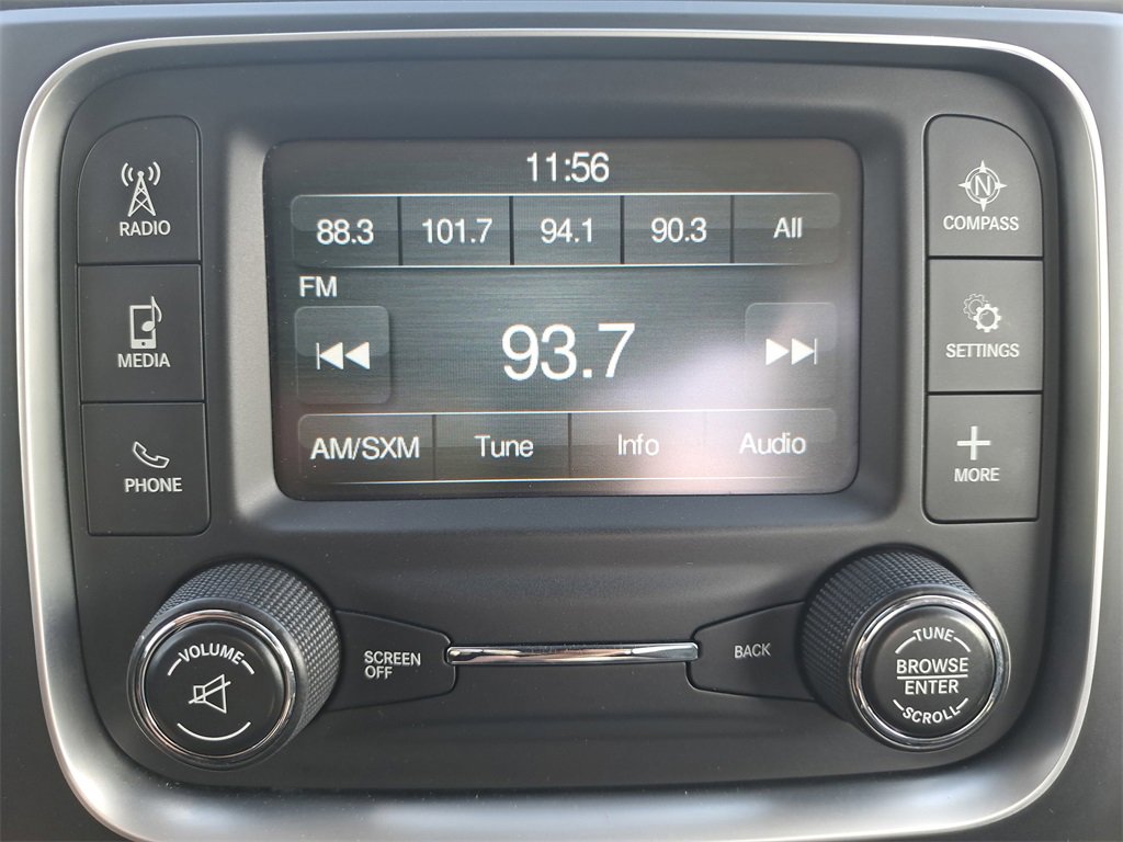 Used 2014 RAM 1500 Classic SLT image 20