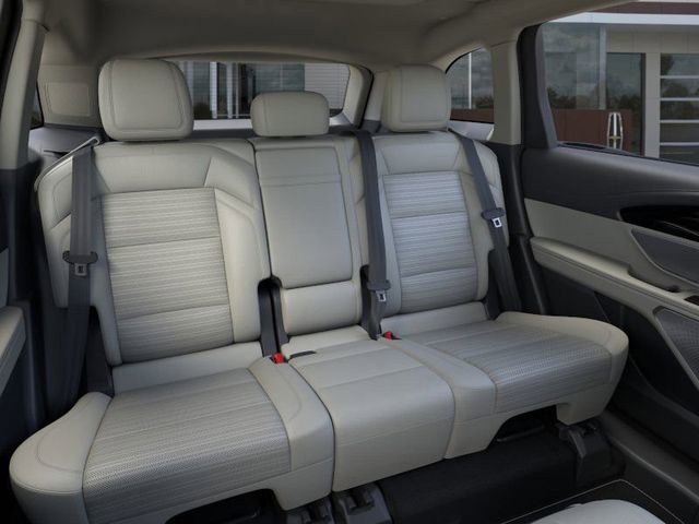 New 2026 Lincoln Nautilus Reserve image 12