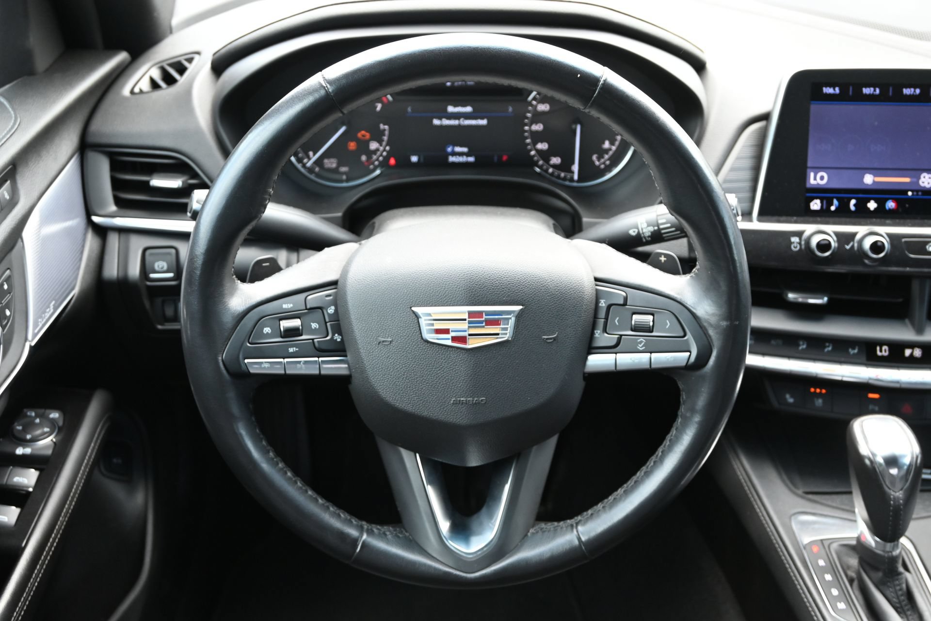 Used 2020 Cadillac CT4 Premium Luxury w/ Climate Package RWD image 11