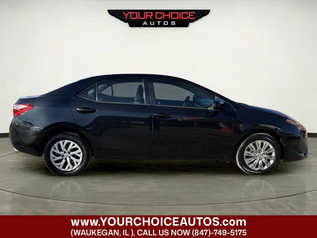 Used 2017 Toyota Corolla LE image 6