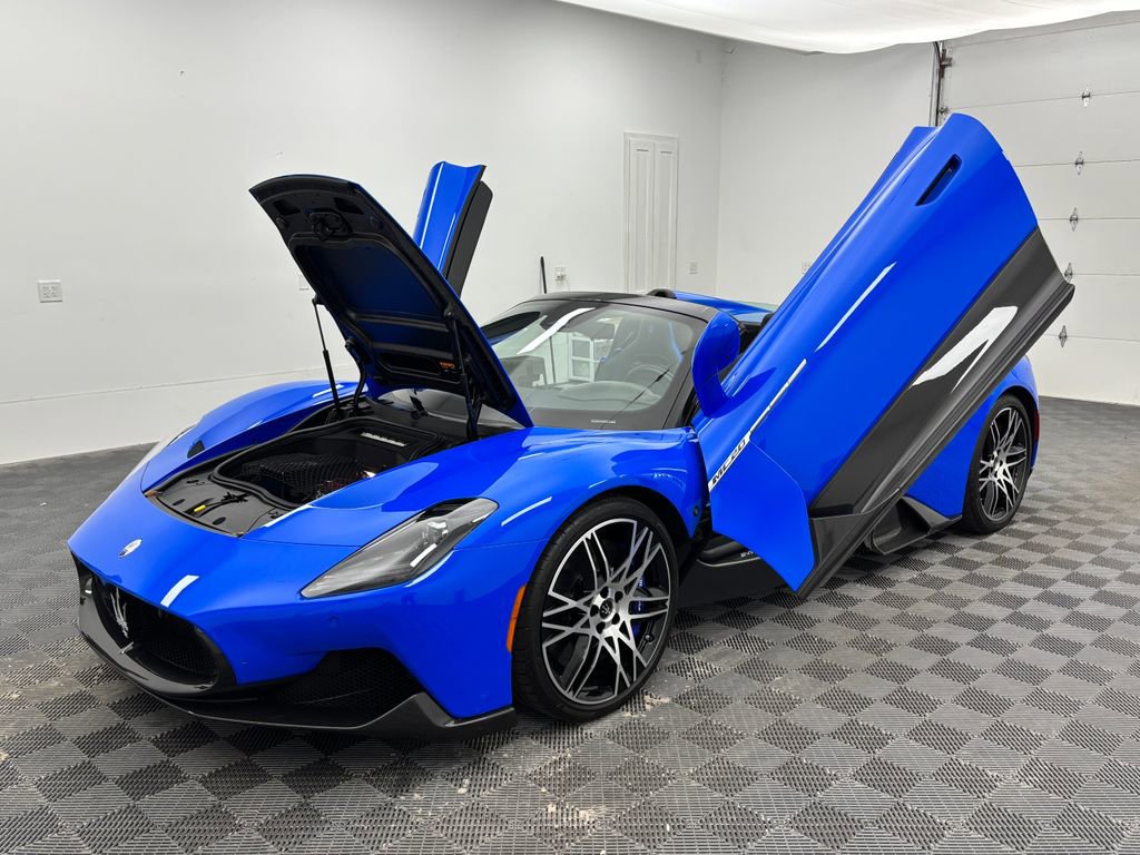 Used 2023 Maserati MC20 Spyder image 15