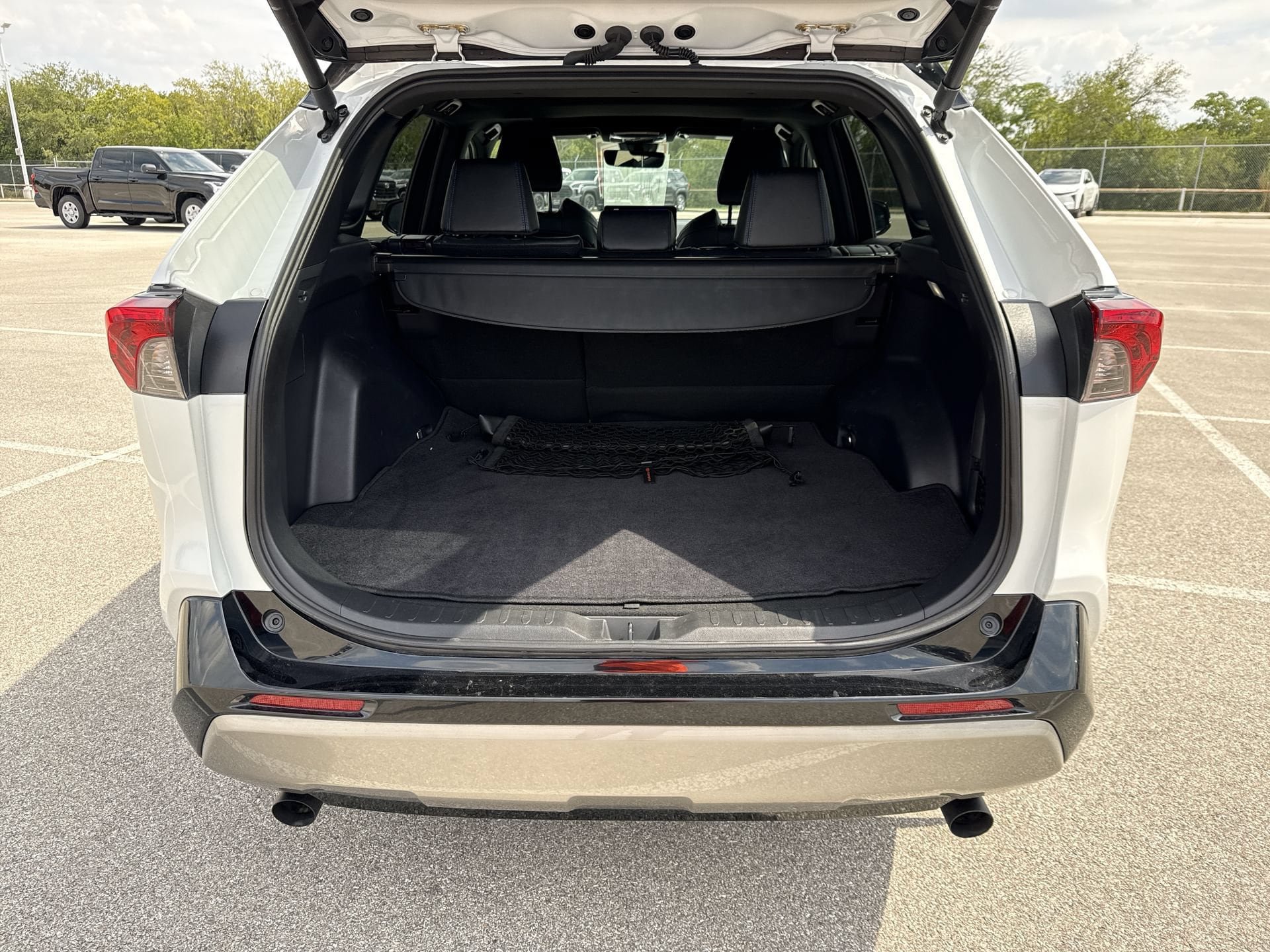 Certified 2024 Toyota RAV4 XSE AWD/4WD image 21