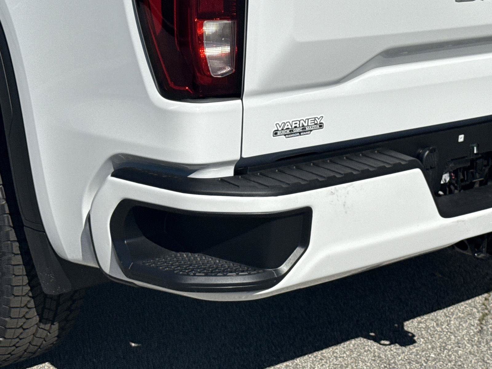New 2026 GMC Sierra 1500 Elevation AWD/4WD image 14