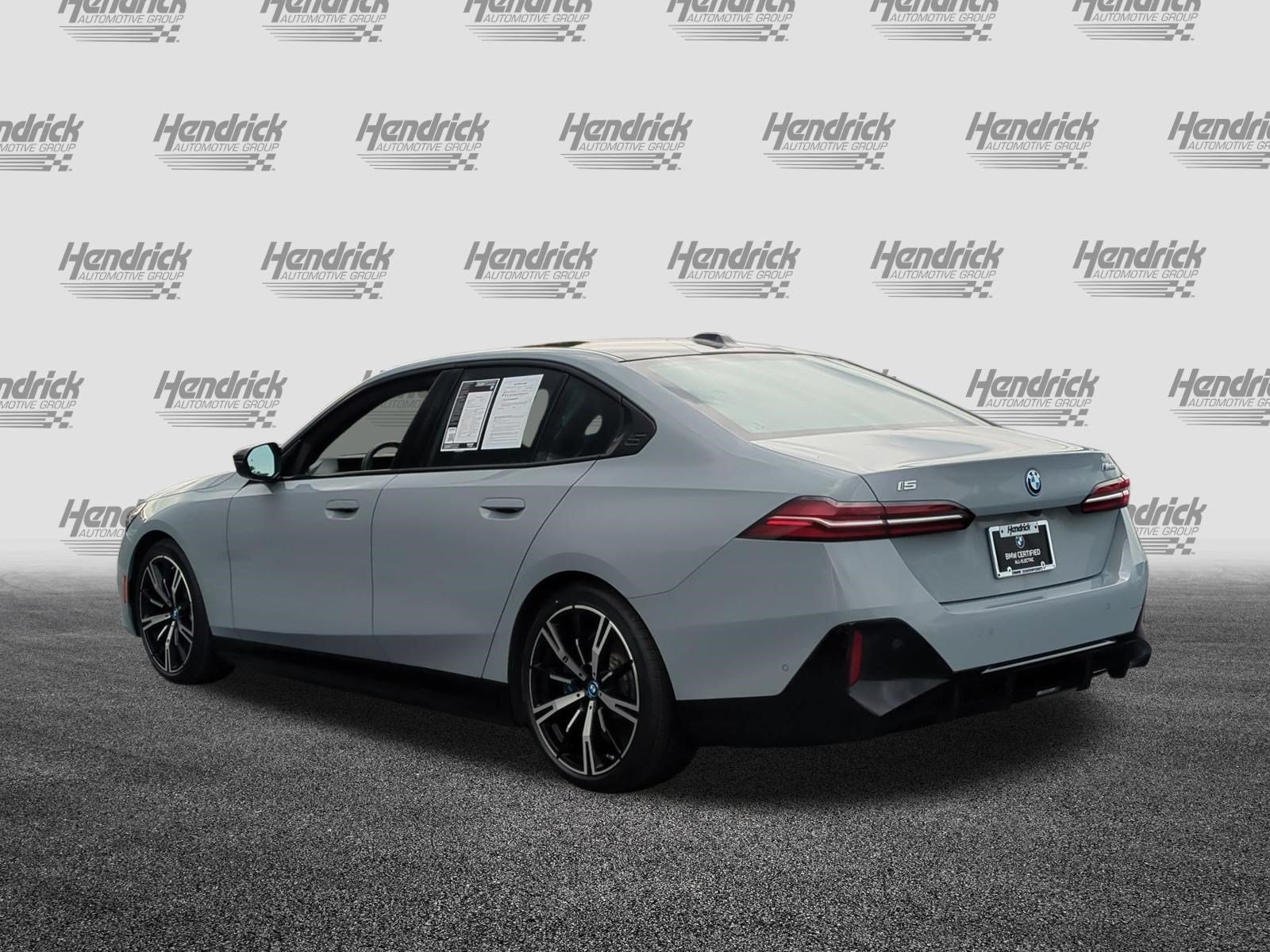 Certified 2025 BMW i5 M60 AWD/4WD image 8