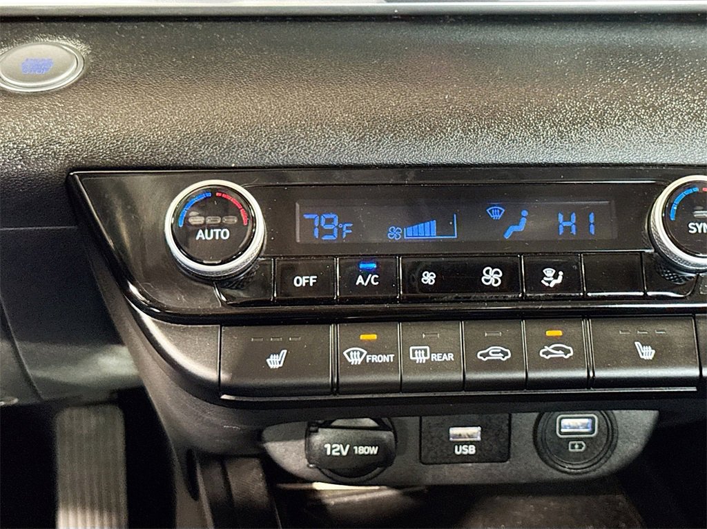 Used 2021 Hyundai Elantra SEL w/ Convenience Package image 21