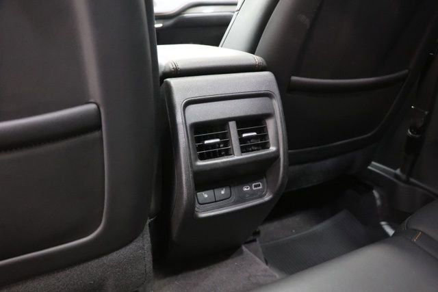 Used 2020 Cadillac XT4 Sport AWD/4WD image 33