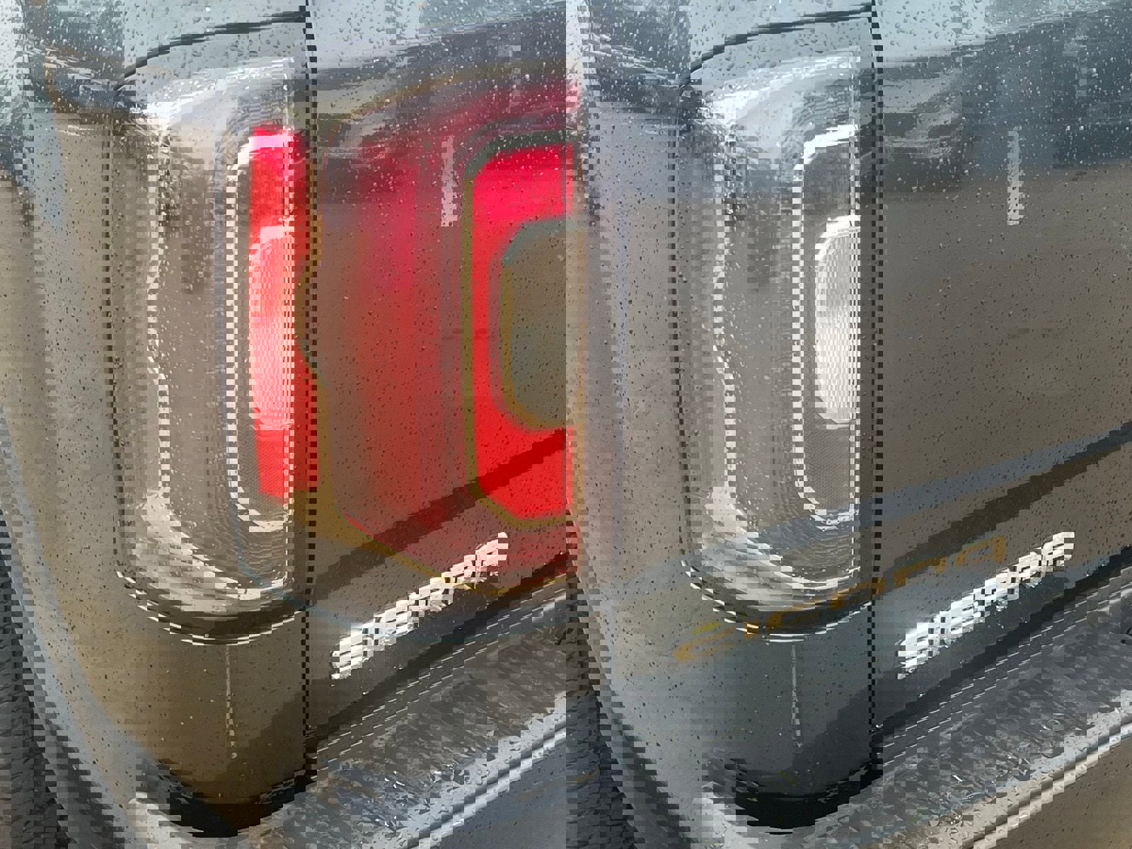 Used 2018 GMC Sierra 1500 Denali w/ Denali Ultimate Package image 13