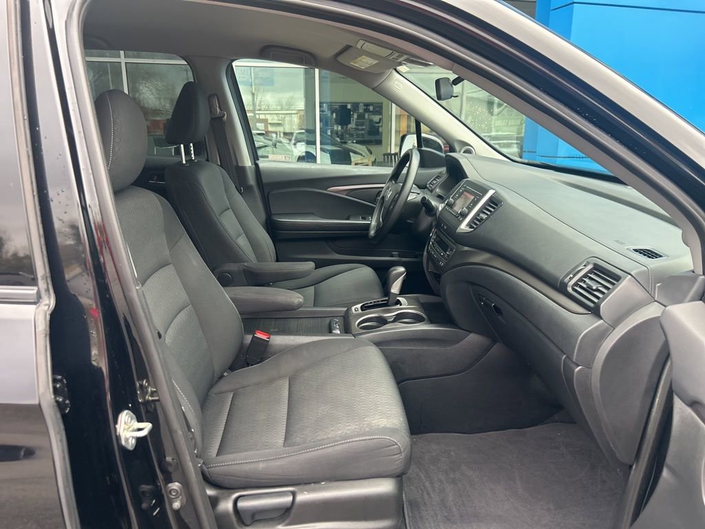 Used 2019 Honda Ridgeline Sport image 15