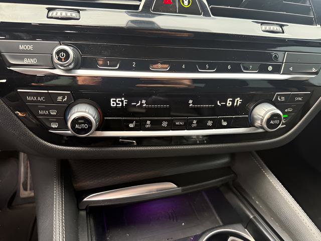 Used 2023 BMW 530e w/ M Sport Package RWD image 17