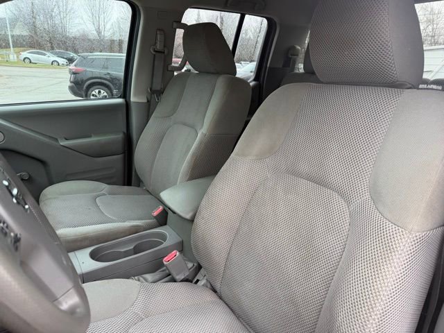 Used 2016 Nissan Frontier S image 16