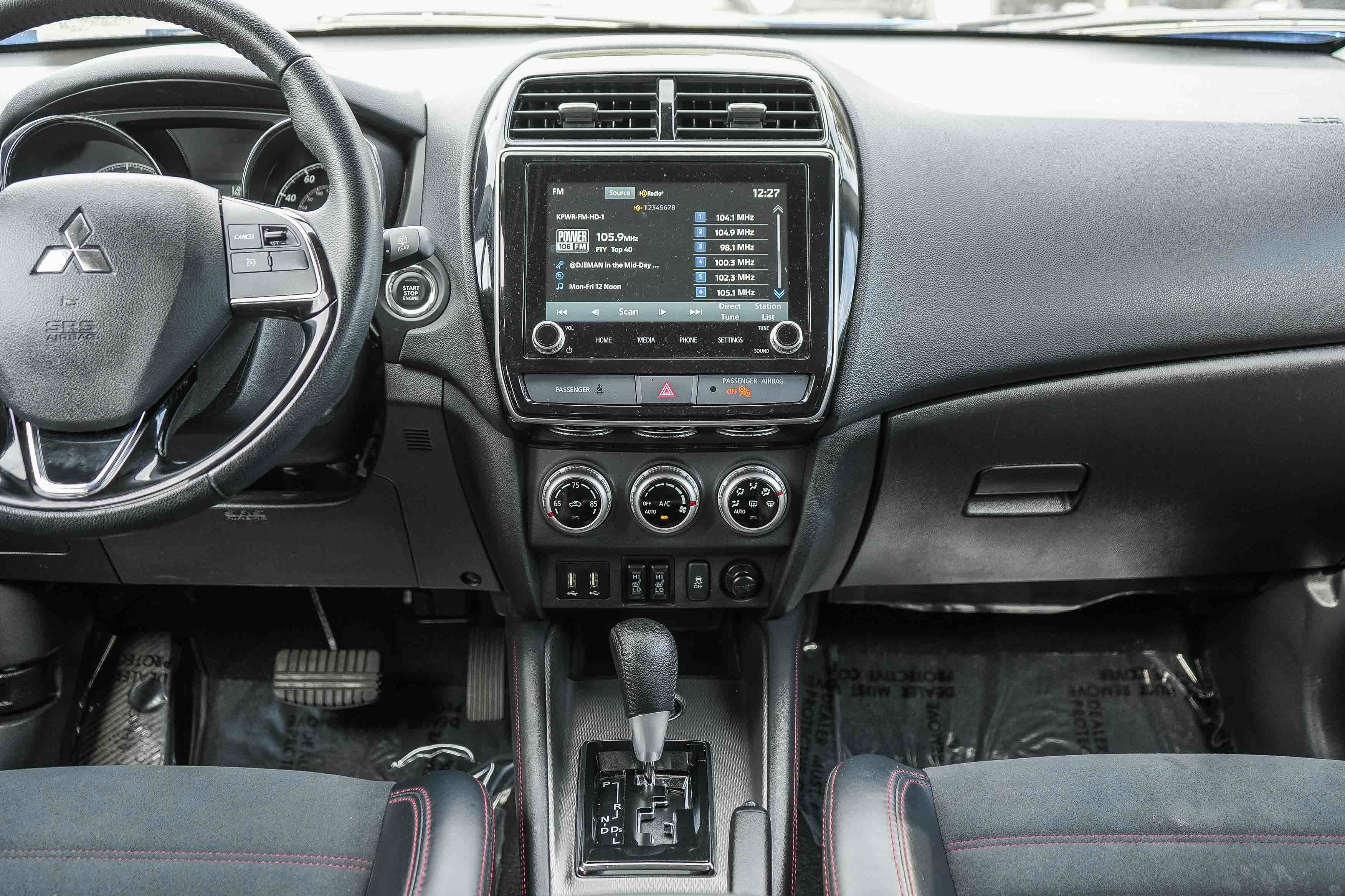 Used 2024 Mitsubishi Outlander Sport SE image 13