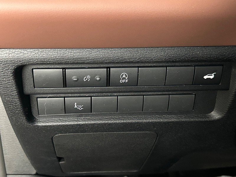 New 2026 Mitsubishi Outlander SEL image 24