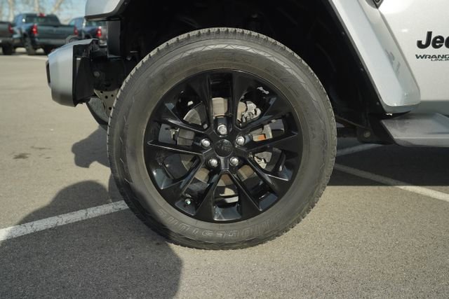 Used 2021 Jeep Wrangler Unlimited Sahara image 11
