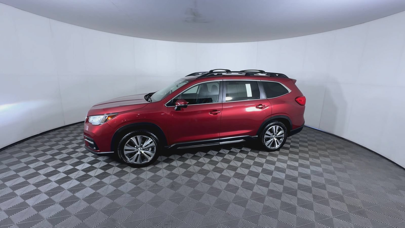 Used 2021 Subaru Ascent Limited w/ Technology Package AWD/4WD image 4