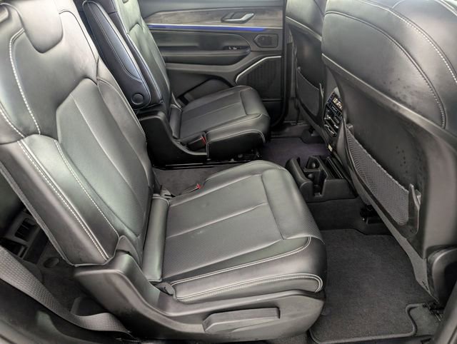 Certified 2023 Jeep Grand Cherokee L Overland AWD/4WD image 34