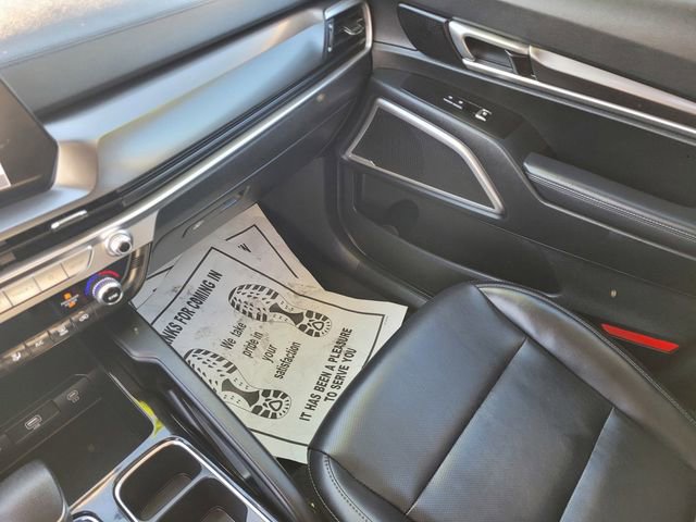 Used 2024 Kia Telluride LX image 10