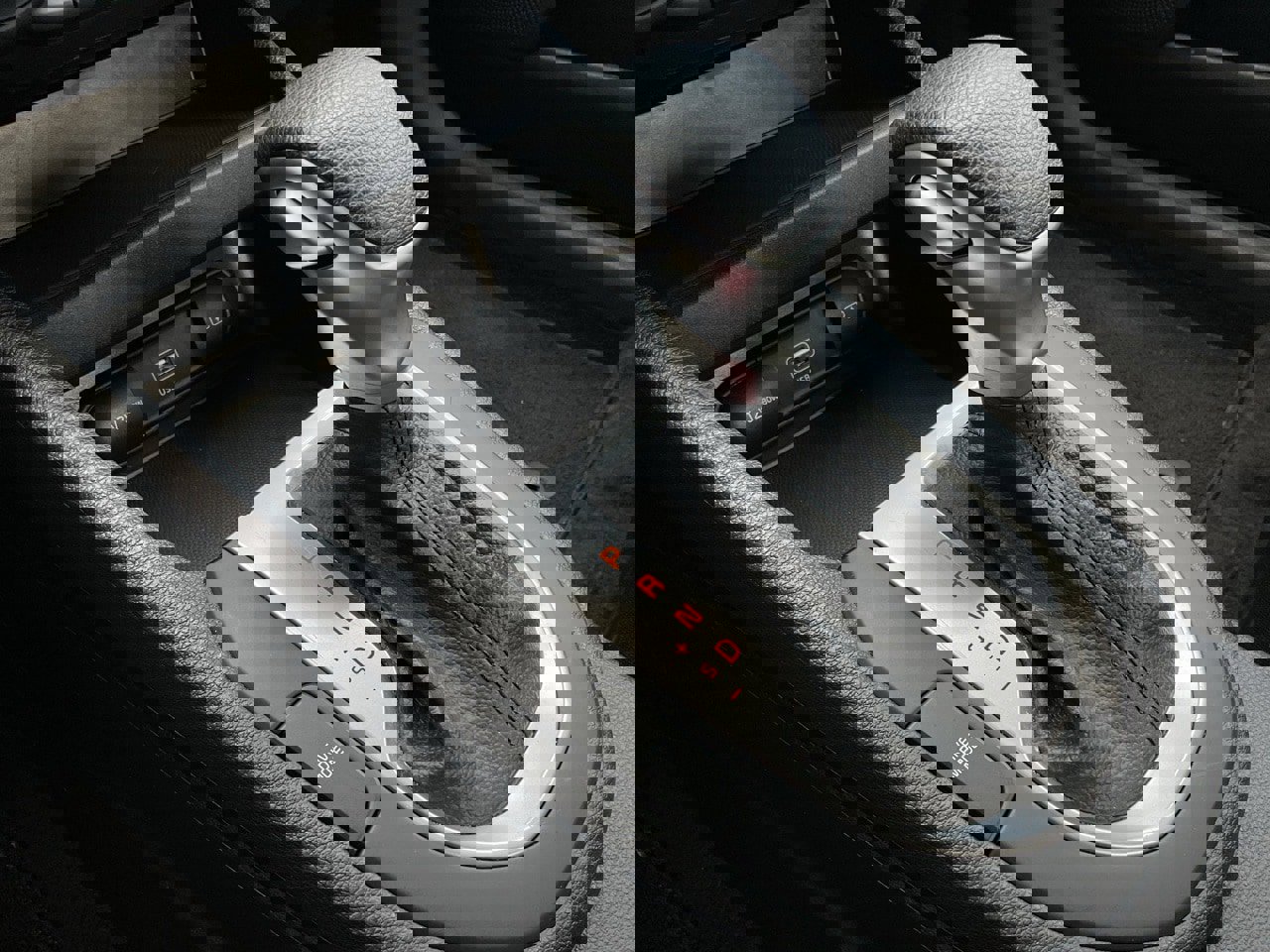 Used 2024 Kia Forte LXS w/ LXS Technology Package image 34