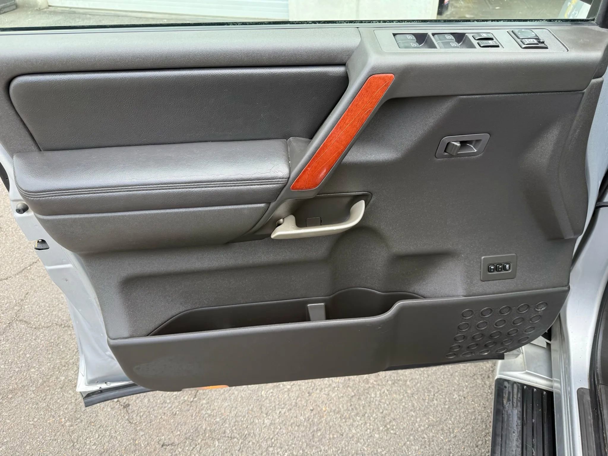 Used 2006 INFINITI QX56 4WD image 14