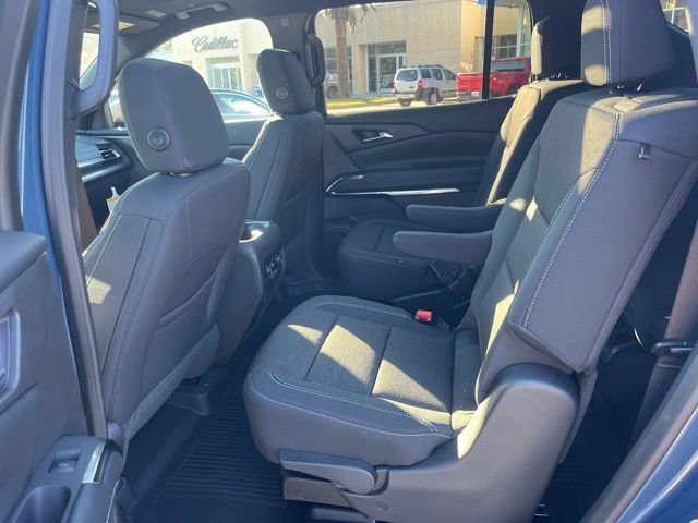 New 2026 Chevrolet Traverse LT w/ Sun and Wheel Package image 38