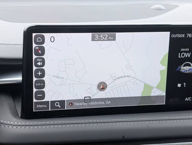 Used 2023 Genesis G70 2.0T RWD image 17