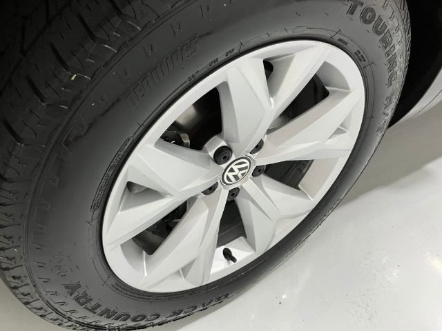 Used 2019 Volkswagen Atlas SE image 18