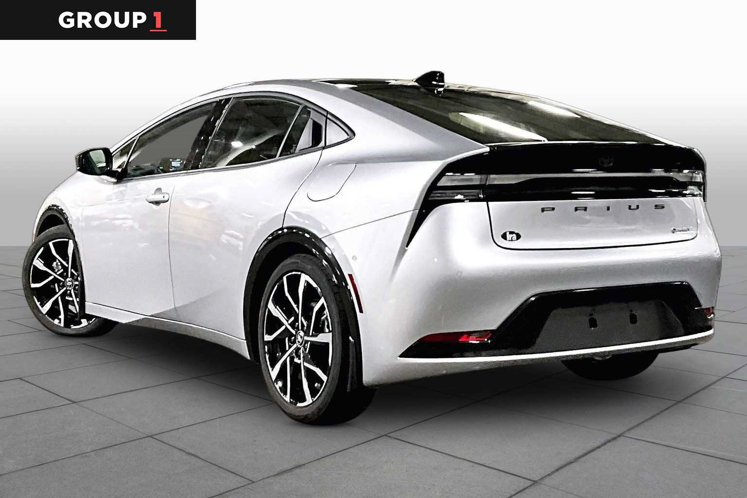 Certified 2025 Toyota Prius Plug-In Hybrid w/ Limited Premium Package FWD image 12