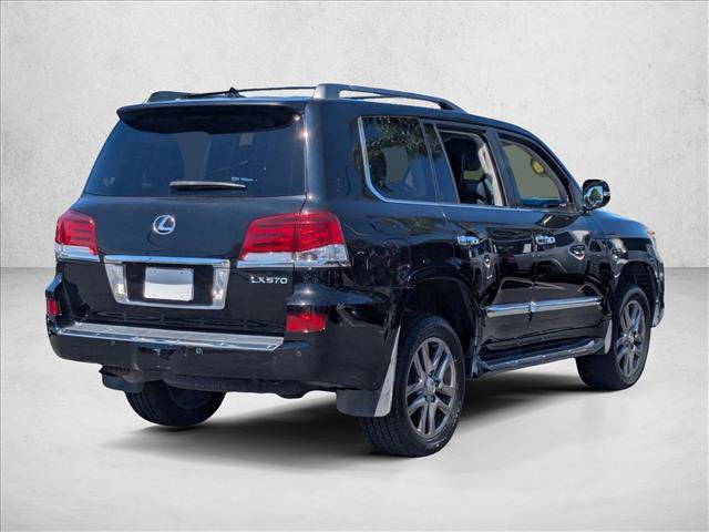 Used 2015 Lexus LX 570 4WD w/ Luxury Package image 5