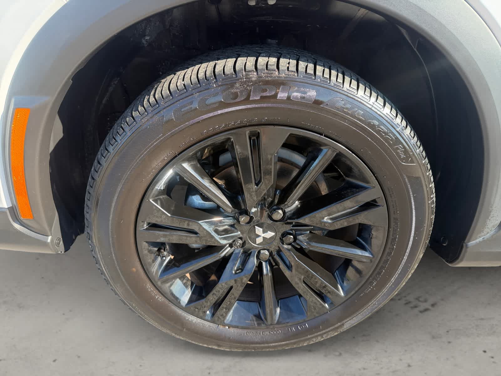 Used 2025 Mitsubishi Eclipse Cross AWD image 10