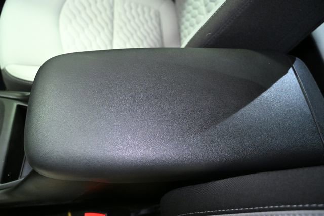 Used 2021 Chevrolet Equinox LS w/ LPO, Blackout Package image 23