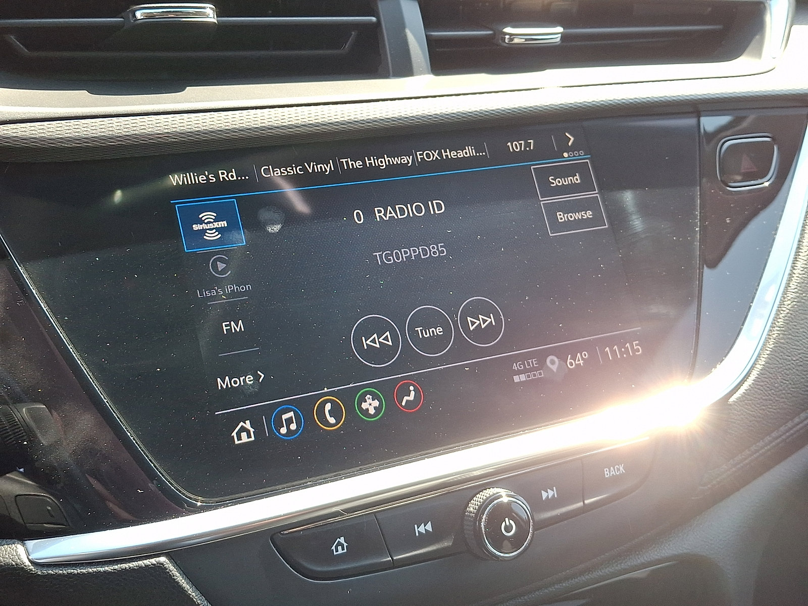 Used 2021 Buick Encore GX Essence w/ Sport Touring Package image 25