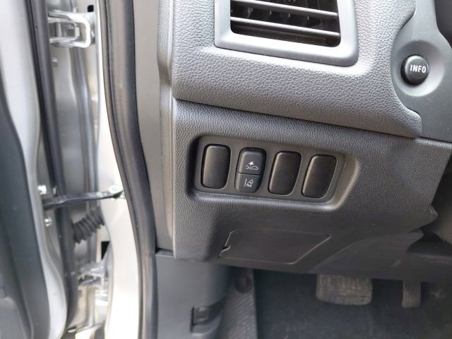 Used 2025 Mitsubishi Outlander Sport ES AWD/4WD image 13