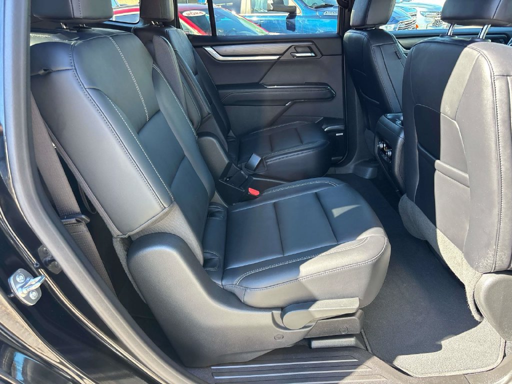 Used 2024 GMC Acadia Elevation w/ Luxury Package AWD/4WD image 21