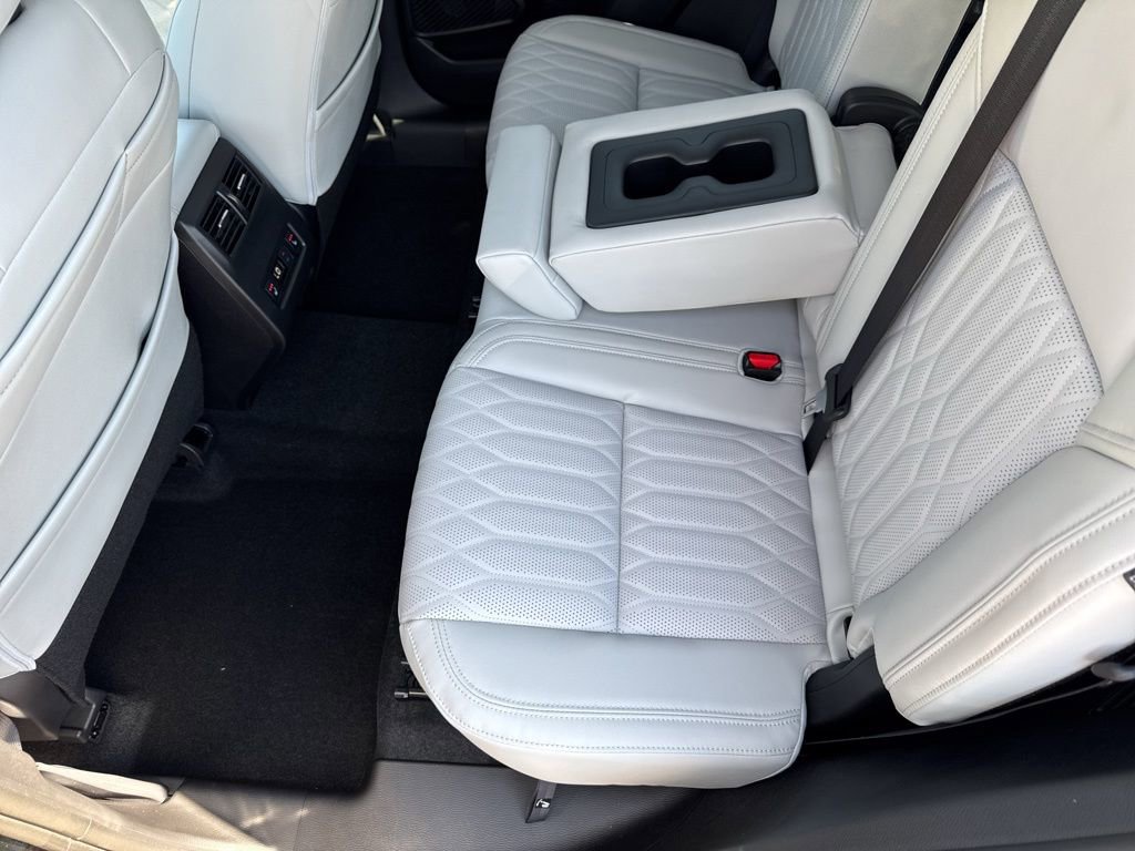 New 2026 Mitsubishi Outlander SEL FWD image 25