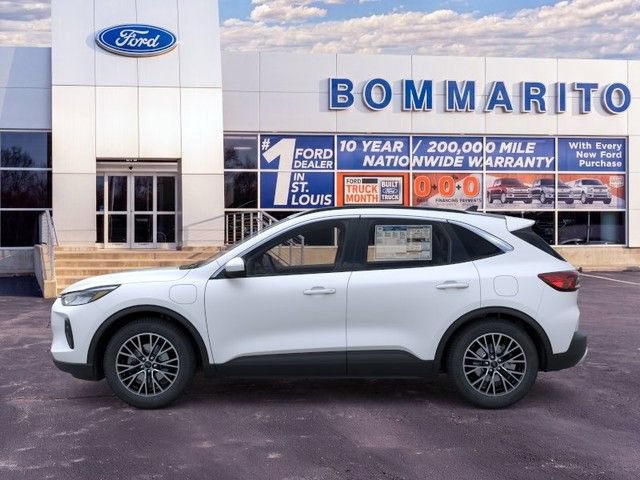 New 2025 Ford Escape SE FWD image 3