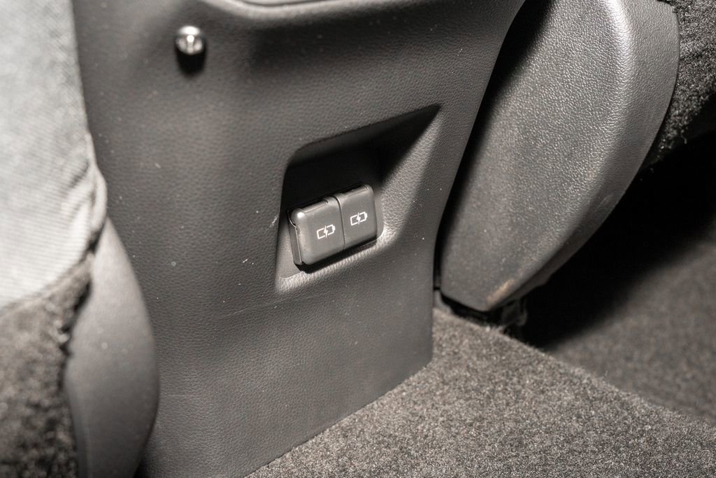 Used 2024 Toyota RAV4 XLE image 8