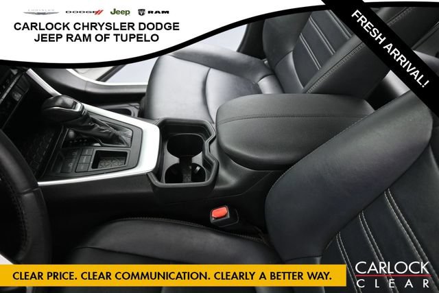 Used 2019 Toyota RAV4 XLE Premium w/ Cold Weather Package FWD image 19