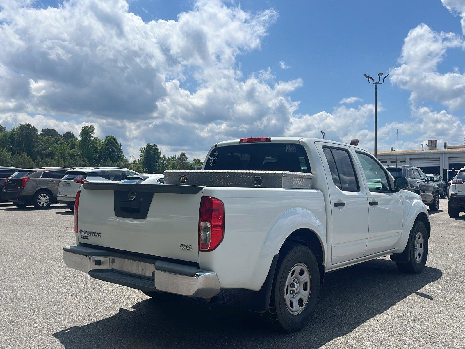 Used 2016 Nissan Frontier S AWD/4WD image 5