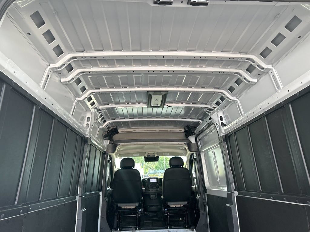 Used 2025 RAM ProMaster 2500 w/ Convenience Group FWD image 37