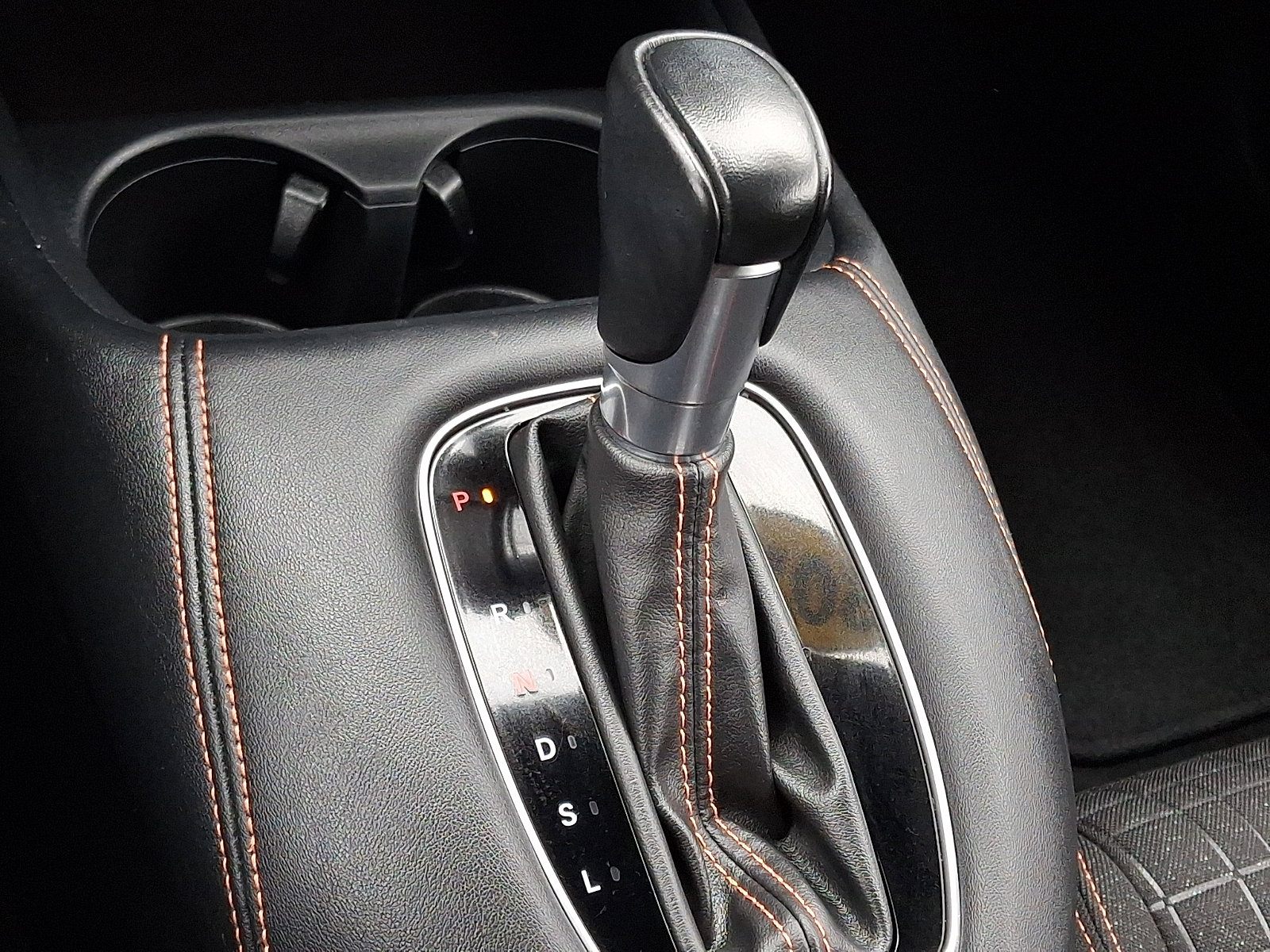 Used 2024 Honda HR-V Sport image 14