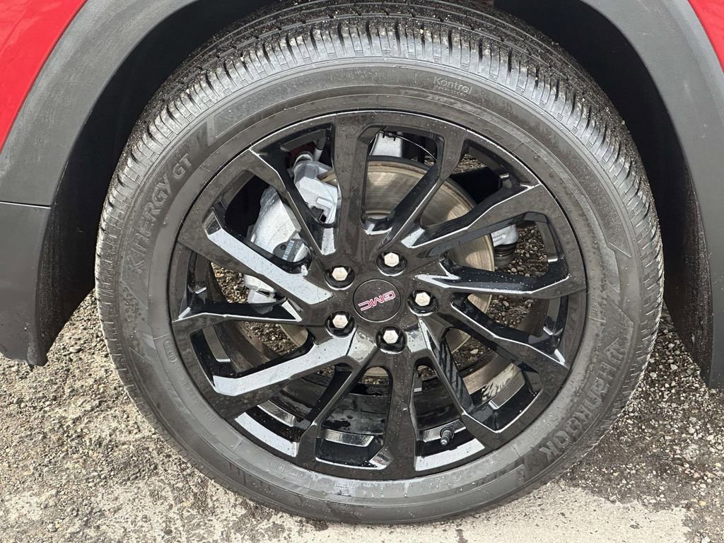 Certified 2023 GMC Terrain SLE w/ Driver Convenience Package image 8