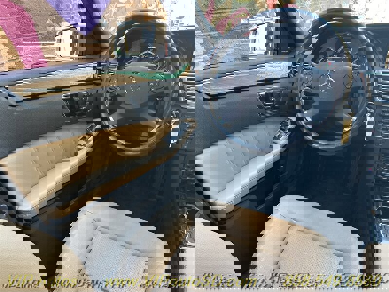 Used 2011 Mercedes-Benz E 350 Sedan image 20