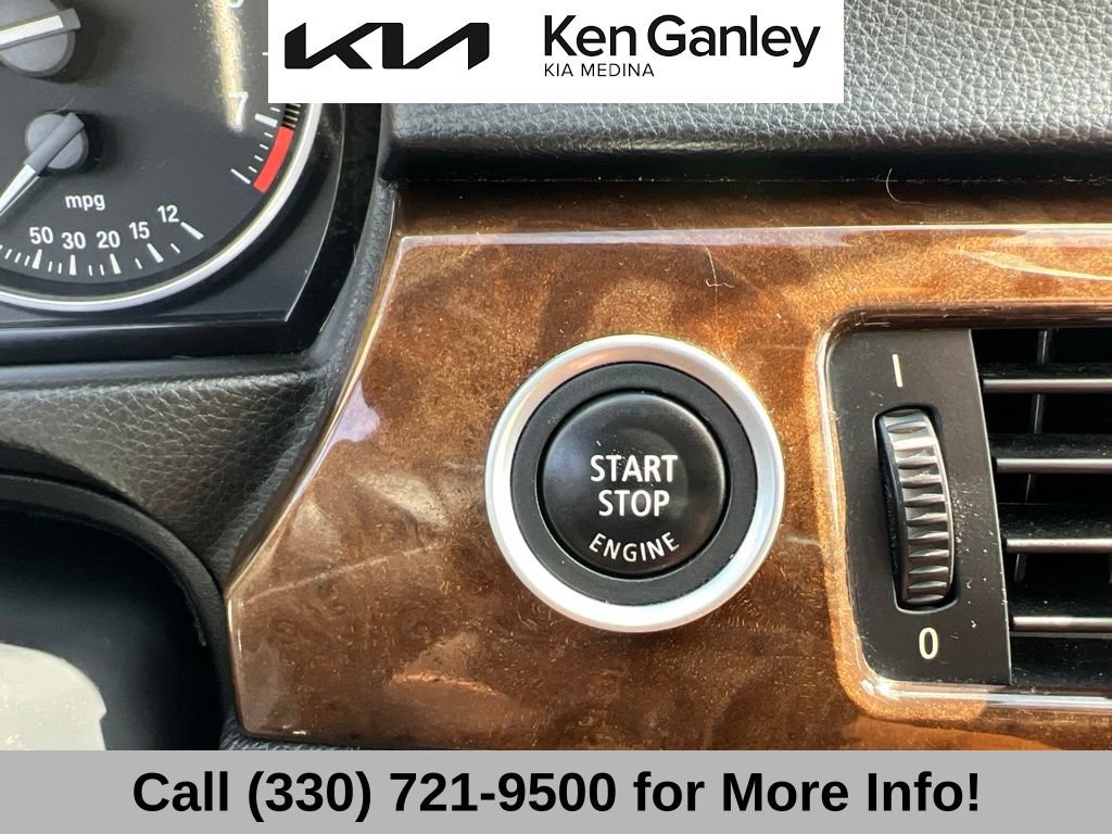 Used 2009 BMW 328i xDrive Sedan AWD/4WD image 31