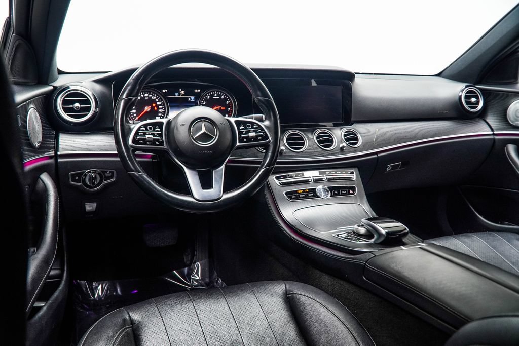 Used 2019 Mercedes-Benz E 300 image 16